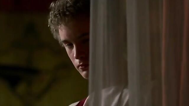 Atia and Octavian Mother and Son incest scene - 2 image