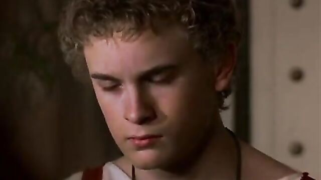 Atia and Octavian Mother and Son incest scene - 5 image