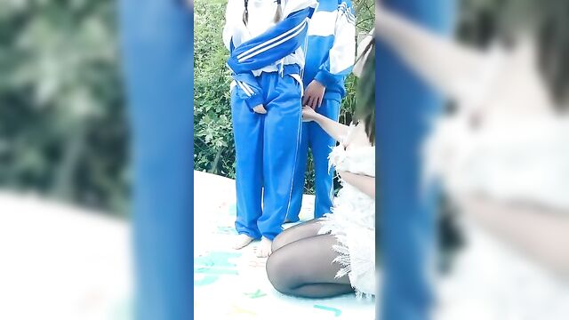 Parents teaching their kids how to fuck for the first time