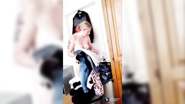 Mom walks around her son naked at home - 3 image