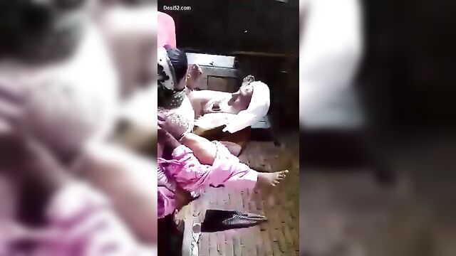 Avgani father fucks his daughter when mom is on the street - 3 image