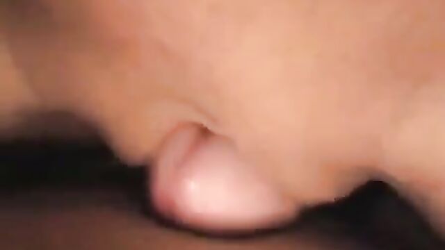 Daughter slides her lips over daddy's dick - 5 image