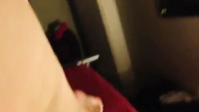 Real sister rides fat bro whilst rubbing clit - 2 image