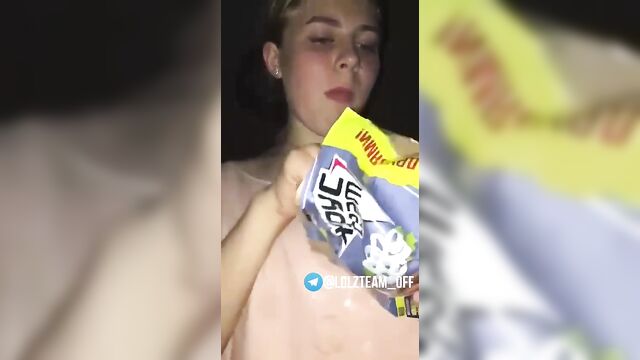 Daughter likes to suck daddy's dick before bed - 5 image