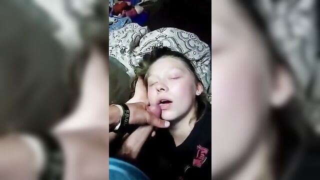 Pranking my sleeping sister turned into hot cumshot - 4 image