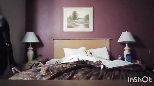 Father licks daughter's little pussy