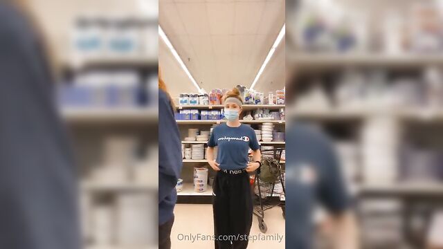 Real mother and daughter flashing tits in the mall - 3 image