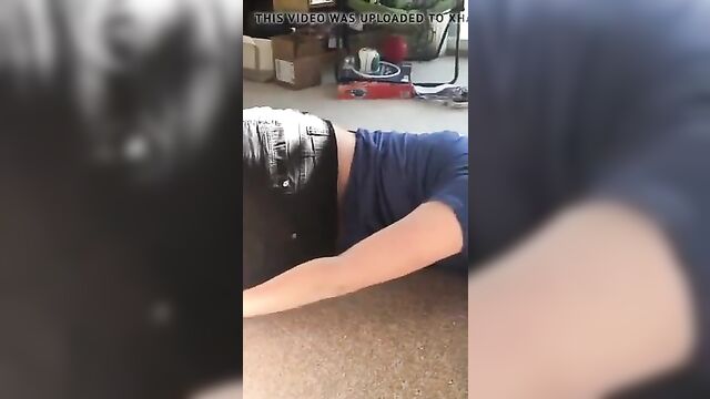 Sister goes naked in front of Brother and Mom Full video - 3 image