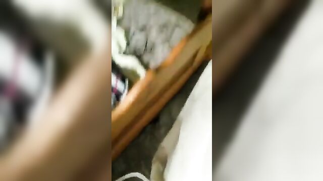 Young siblings first time fucking homemade - 3 image