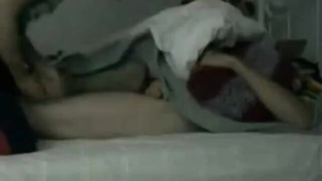 Horny older sister sucks brothers dick while he sleeps - 4 image