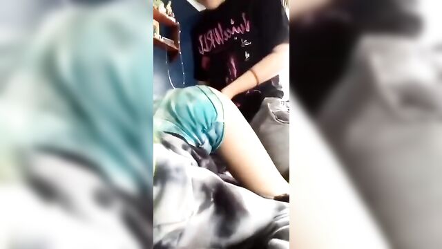 Real siblings secret fuck bareback while parents are home