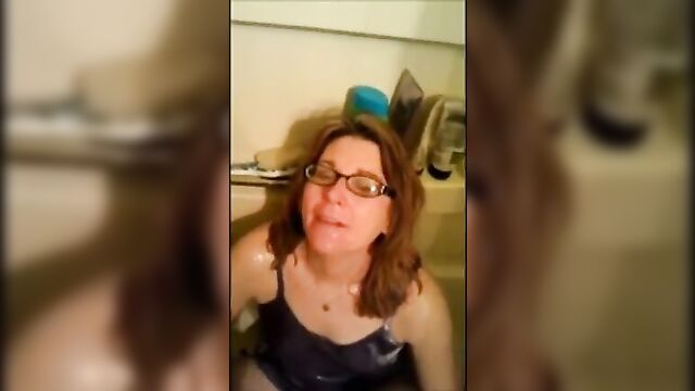 Perv Son Pissing on Mom with Glasses - 4 image