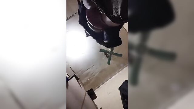 Arab sister fucked by her own brother - 4 image